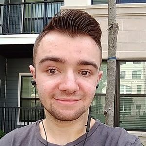 Meet your Posher, Eric